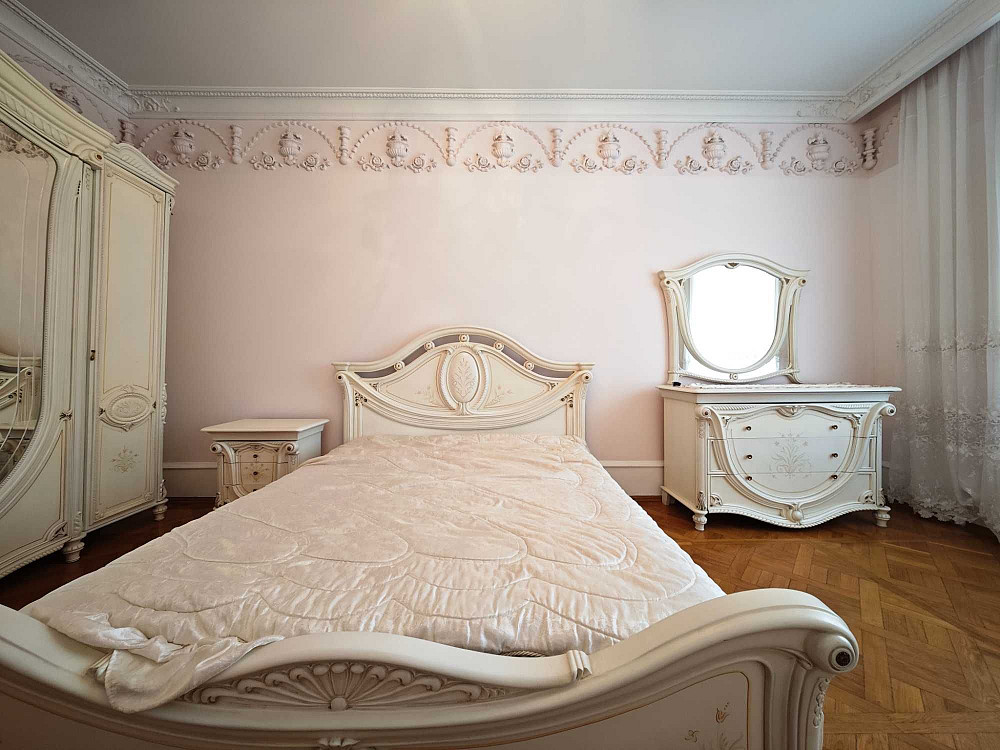 Сдам очень красивую квартиру, 150 кв.м., 3 спальни, на ул. Пироговской Одеса - зображення 2