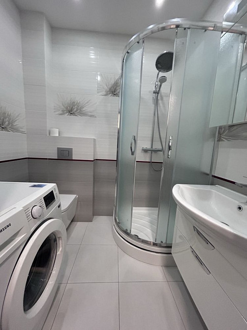 Оренда! Центр міста! Поряд школи да садочки! Ірпінь - зображення 5