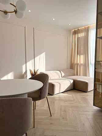 Продаж 2-кімнатної квартири в шикарній локації! Ирпень