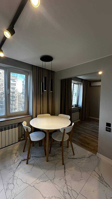 Оренда 3-кімнатної квартири на 7-му Зарічному! Кривий Ріг - зображення 3