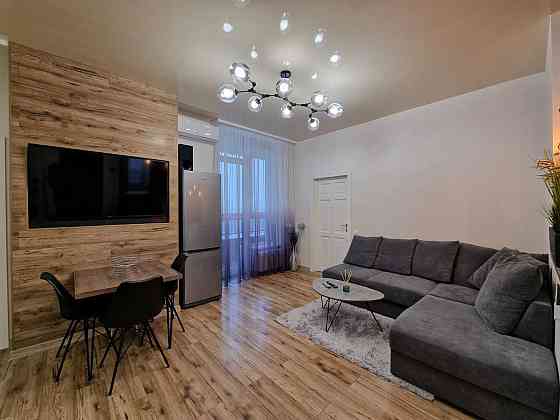 Здається 2-к кв 80м2, вул. Джона Маккейна 26, ЖК  Richmond Звіринецька Киев