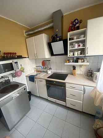 Оренда роздільної 2 кімнатної квартири вул. Рональда Рейгана 16 Киев