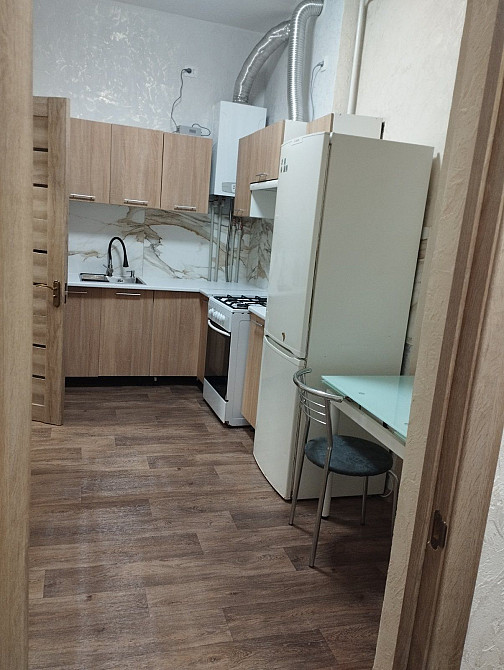 Власник! Здається 2кімн квартира на Майдан Ринок. Срочно! Стрий - зображення 6