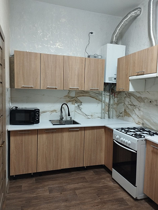 Власник! Здається 2кімн квартира на Майдан Ринок. Срочно! Стрий - зображення 1