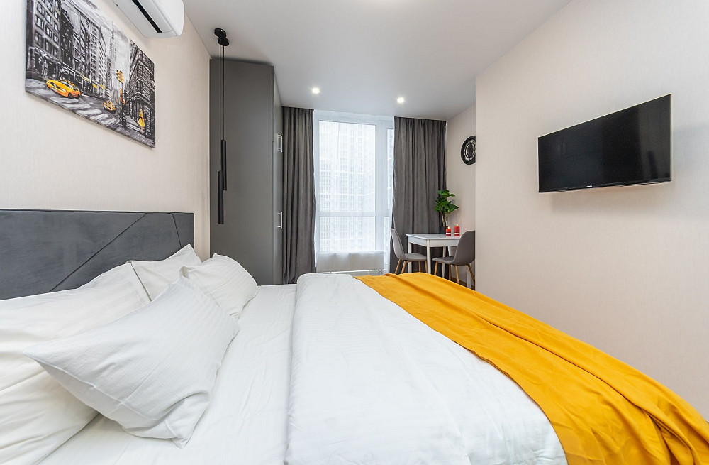 БЕЗ КОМИССИИ РИЭЛТОРУ! Вишняковская 4, 5 эт, м Харьковская Позняки Киев - изображение 1