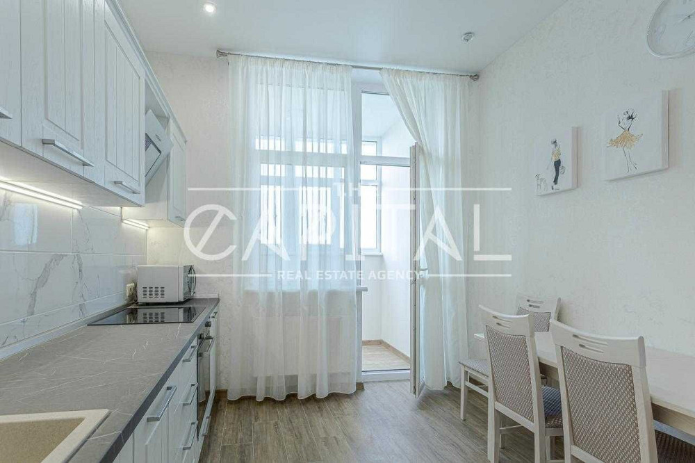 ВИДОВАЯ 1-комнатная квартира Лумумбы 11 (Иоанна Павла) Печерск Киев - изображение 2