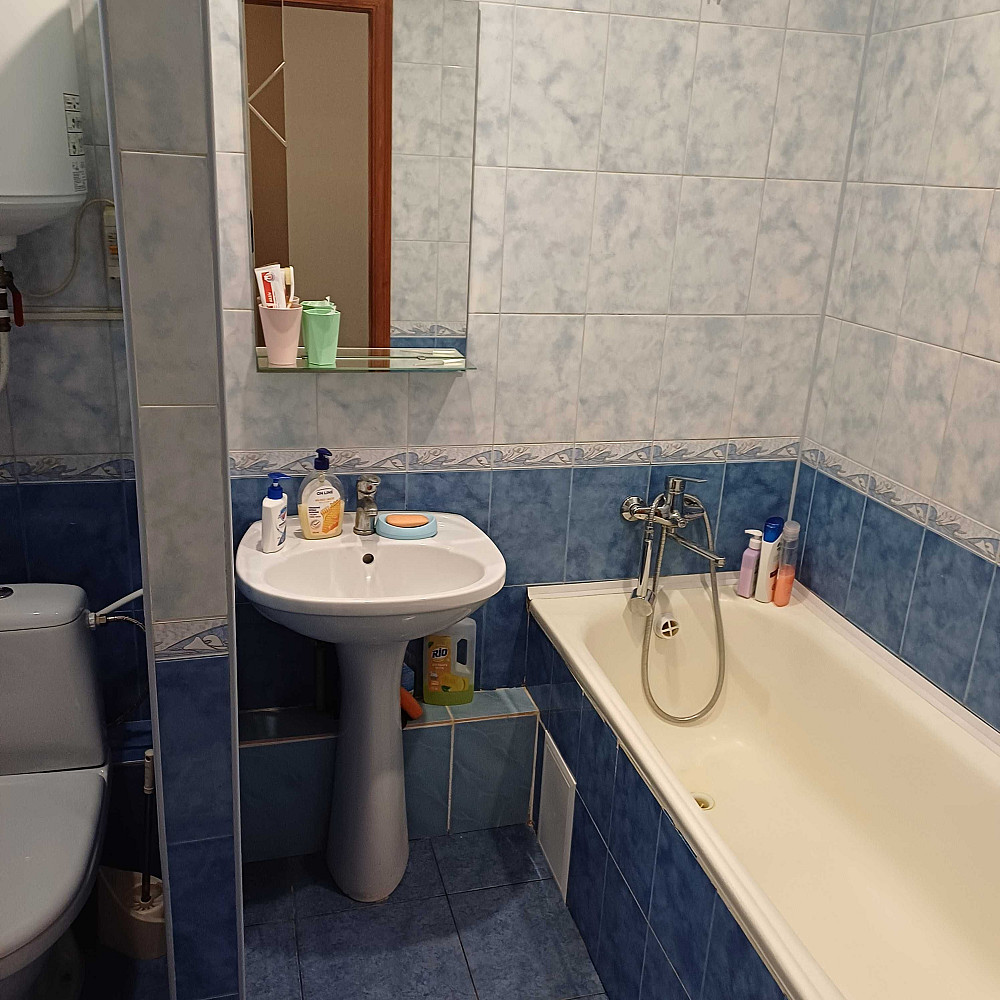 Оренда  1 кімнатної квартири на Бородінськом р-н Континента Запоріжжя - зображення 5