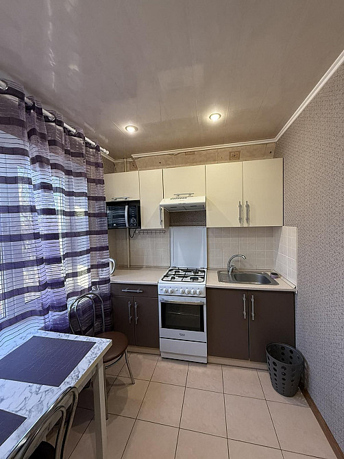 Оренда  1 кімнатної квартири на Бородінськом р-н Континента Запоріжжя - зображення 8