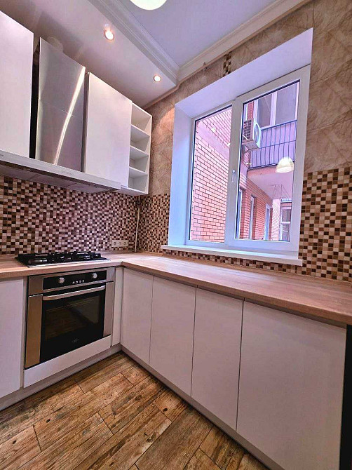 Книжковий провулок 19. Центр Одесса - изображение 6