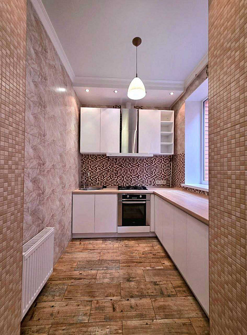 Книжковий провулок 19. Центр Одесса - изображение 2