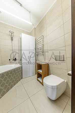 Аренда  Квартира Хорива, Подол,  165 м2, висота стелі 3.1 м 2 санвузли Киев