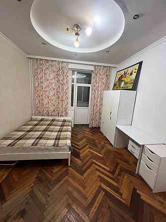 Здається 3-х кімнатна на Нивках. Киев