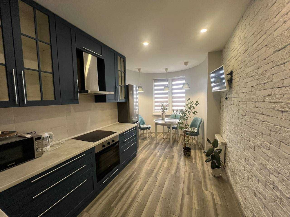 Оренда 2х В. Червонія (Новус / ТЦ "Чайка") Ровно - изображение 2