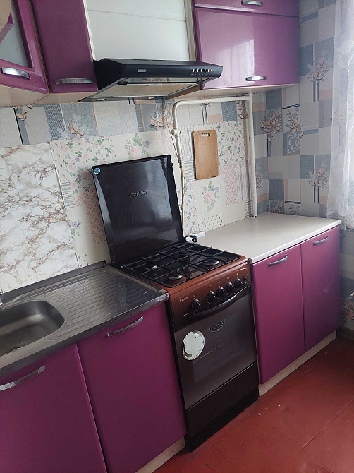 Сдаю однокомнатную квартиру (малосемейка) в Октябрьском . Николаев - изображение 1