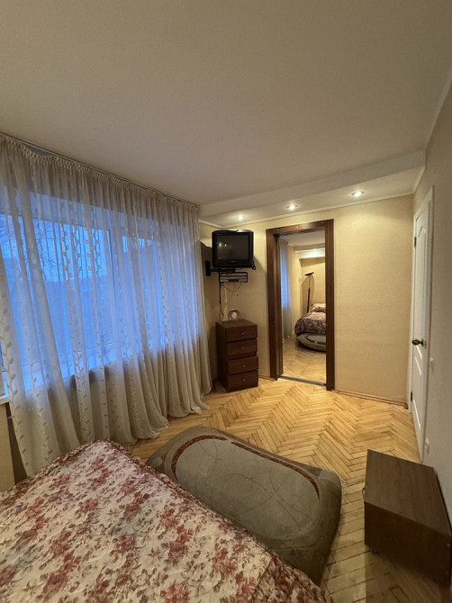 2-х кімнатна. Метро Дорогожичі пішки. Вул. Дорогожицька 15а Киев - изображение 5