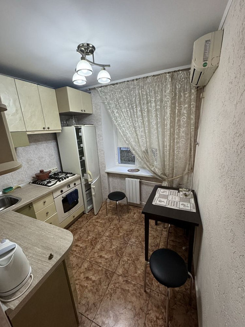 2-х кімнатна. Метро Дорогожичі пішки. Вул. Дорогожицька 15а Киев - изображение 2