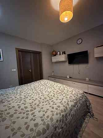 Оренда 2к.кв вул.Олени Пчілки 2 Позняки Киев