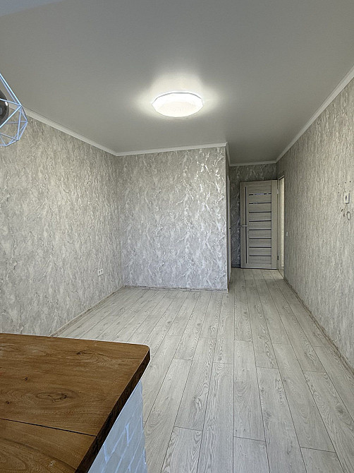 Продаж Терміново Сучасна 2-х кімнатна по Космонавтів Ніжин - зображення 3