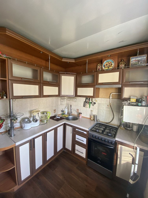 Сдам 2-комн. Левый берег. 11 район. Каменское (Запорожская обл.) - изображение 1