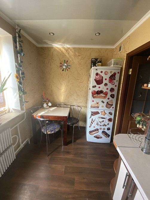 Сдам 2-комн. Левый берег. 11 район. Каменское (Запорожская обл.) - изображение 2