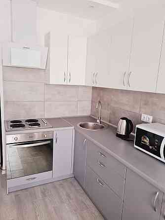 Оренда стильної 1 кімн квартири поруч Метро, вул. Яблунева Ивано-Франковск