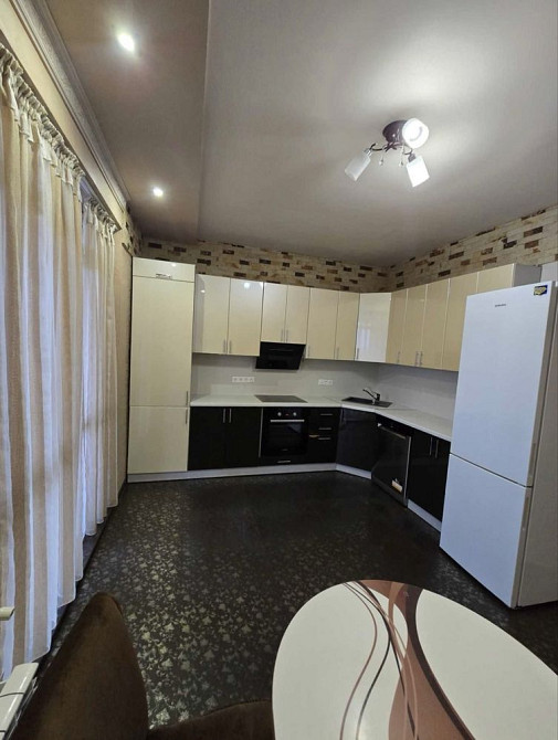 Здам простору та затишну 3-х кімнатну квартиру в ЖК «Вишневий сад» Ужгород - изображение 8