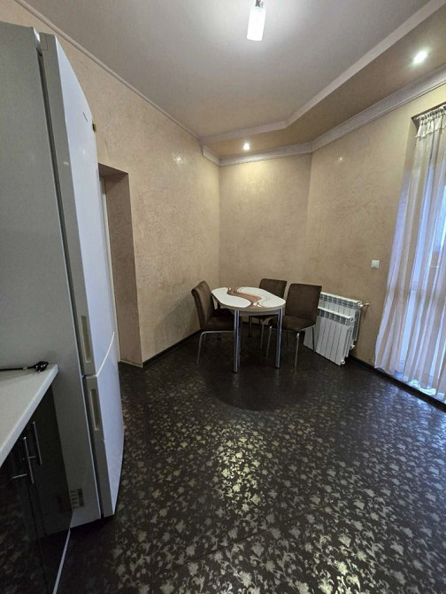 Здам простору та затишну 3-х кімнатну квартиру в ЖК «Вишневий сад» Ужгород - изображение 7