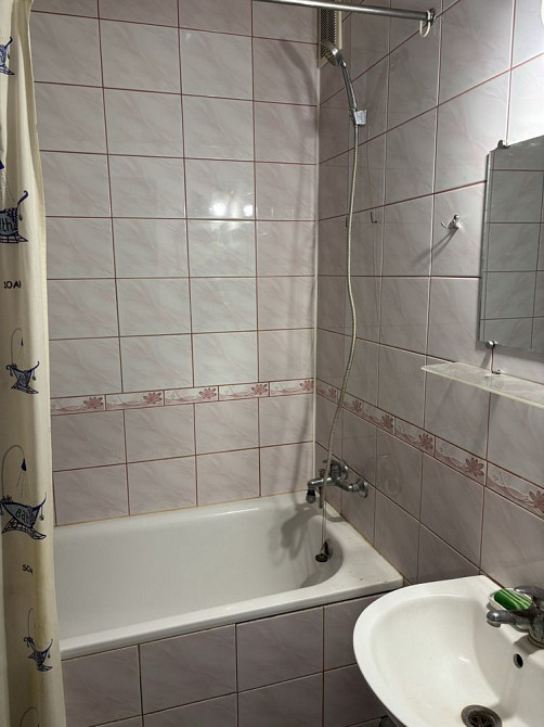 Здам 2-х кімнаину квартиру, що знаходиться по вул.Гайдамацька,р-нЧайки Ровно - изображение 6