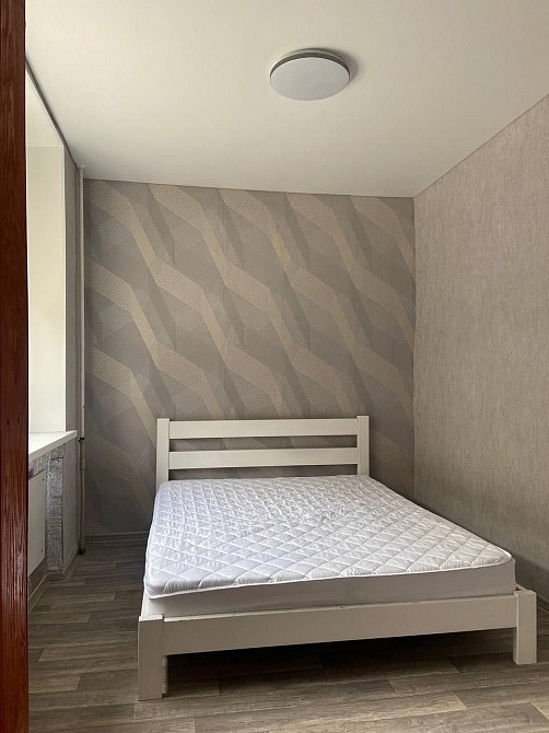 Аренда 2 кім в Центрі з АВТОНОМНИМ ОПАЛЕННЯМ 2 поверх Каменское (Запорожская обл.) - изображение 1