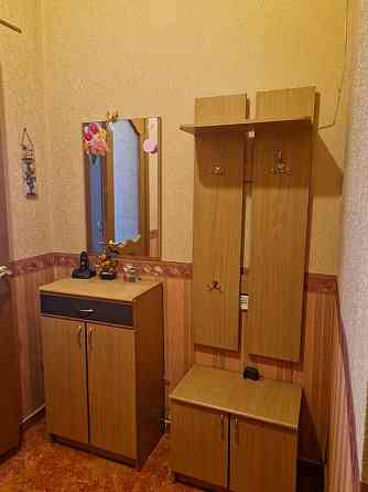 1 к. м. Університет, вул. А.Горської 8 (вул. Белінського). Киев