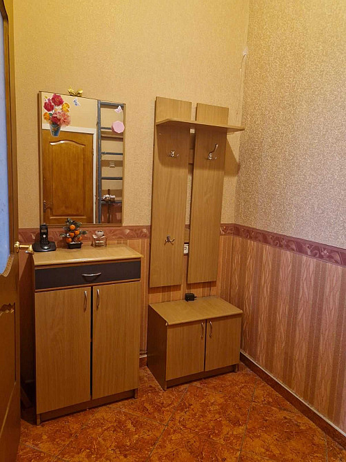 1 к. м. Університет, вул. А.Горської 8 (вул. Белінського). Киев - изображение 4