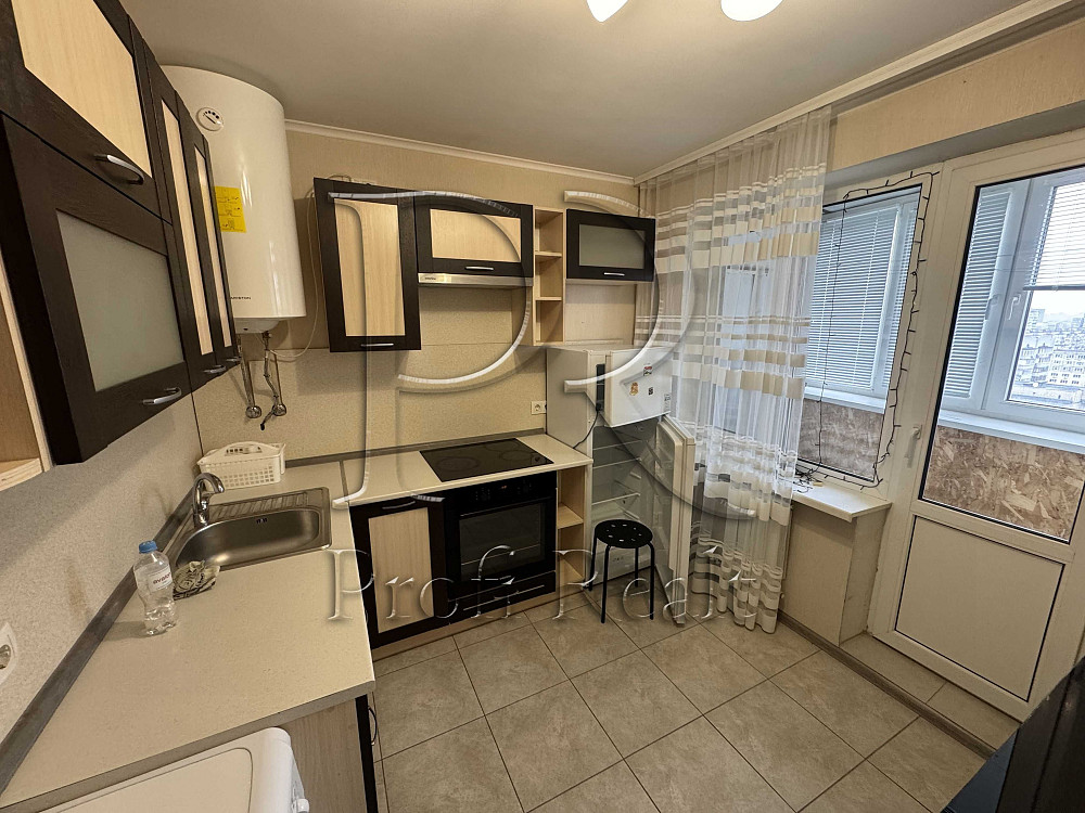 Оренда 1 кімнатна квартира на Оболоні біля метро Героїв Дніпра Киев - изображение 1