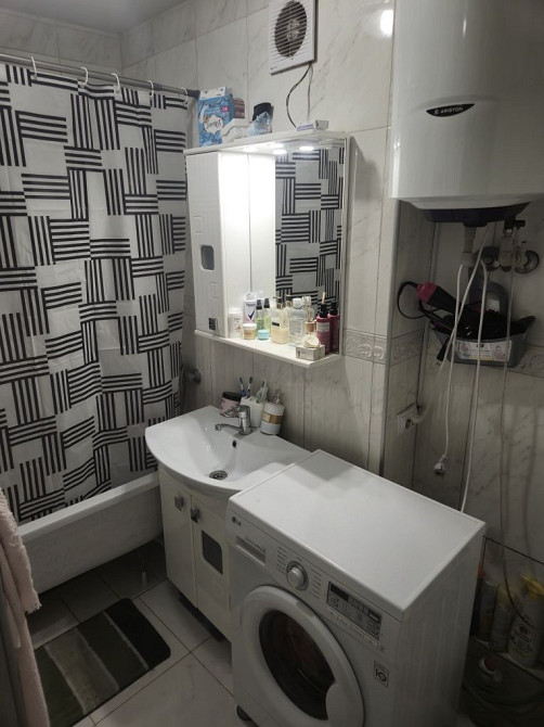 Однокімнатна квартира Звягель - изображение 7