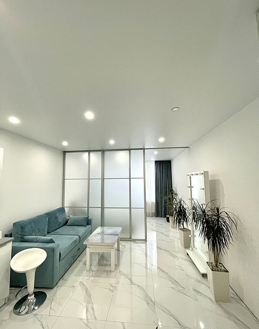 1к, ЖК Олімпік Парк, Бажана 17а, дорогой ремонт, метро Вирлиця 5 хв Киев - изображение 3