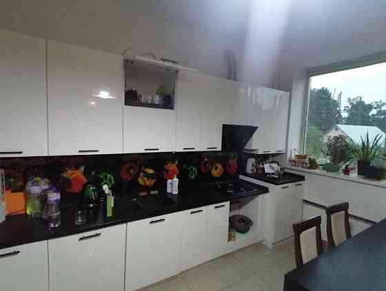 Двокімнатна квартира з ремонтом, Центр міста Буча