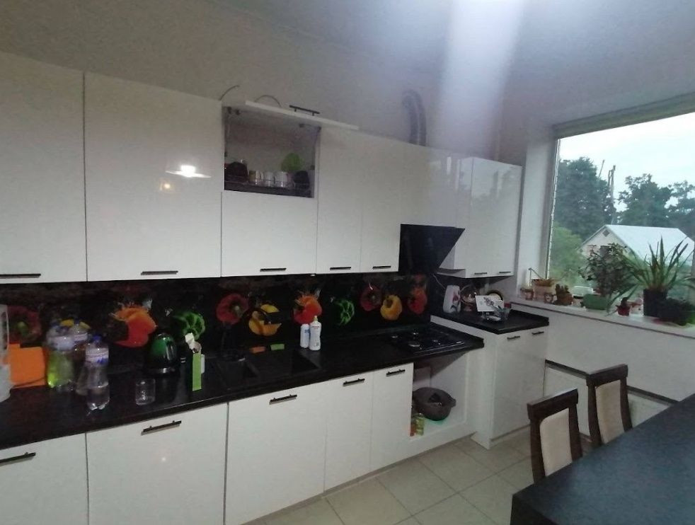 Двокімнатна квартира з ремонтом, Центр міста Буча - изображение 1