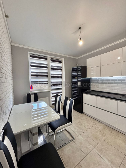 Трехкомнатная квартира, качественный ремонт, ЖК Одесские Традиции Одесса - изображение 5