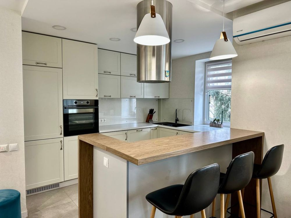 Продам чудову квартиру ! Топ локація 12 ЗОШ Рівне - зображення 3