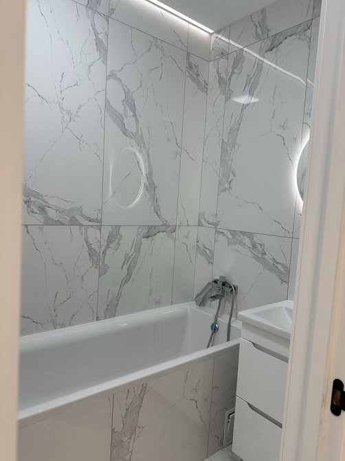 Нова квартира , новобудова. Локація Ближня Дружба. Цегляний будинок. Тернополь - изображение 6