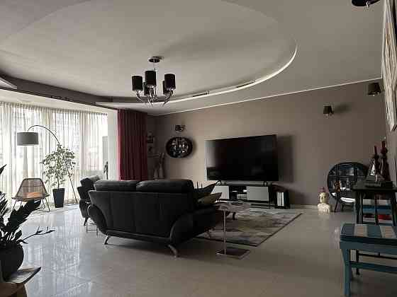 Терміновий продаж на вул. Дмитрівська 56Б; Тургеніаська, Павлівська Киев