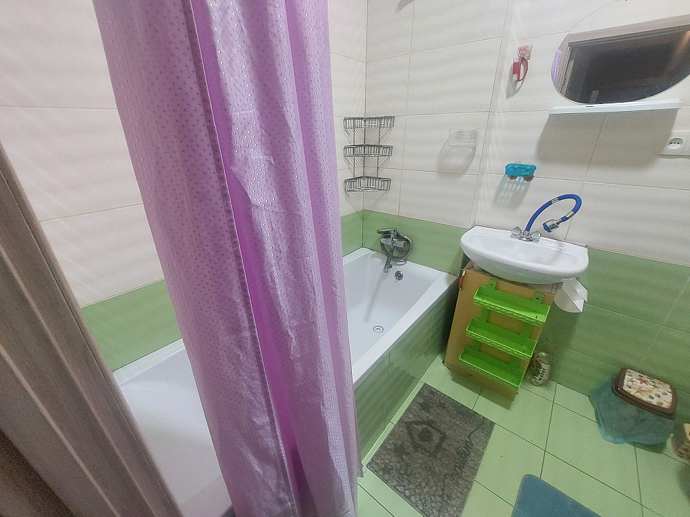 Продам 2х.комн.квартиру с АО по ул.Медицинская о-р 9 больница Кам`янське (Запорізька обл.) - зображення 8