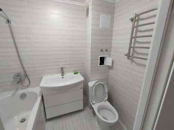 Здам  2 кімнатну квартиру . Метро Лівобережна. Киев