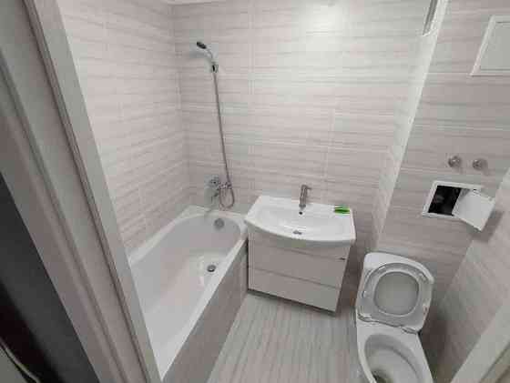 Здам  2 кімнатну квартиру . Метро Лівобережна. Киев