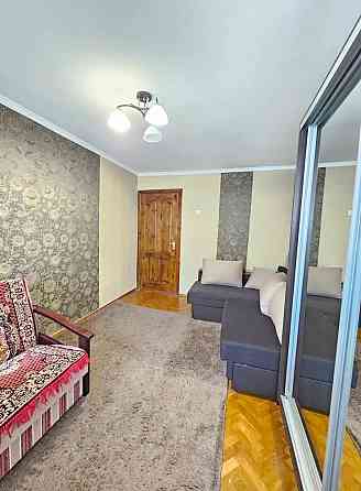 Здам 2-кімнатну квартиру, з ремонтом, меблями і технікою 