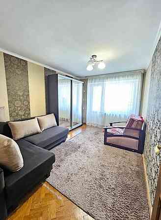 Здам 2-кімнатну квартиру, з ремонтом, меблями і технікою 