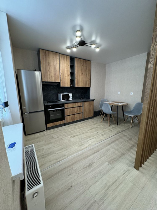 Здам 1 к. Кв Симоненко 107 Центр міста. Бровары - изображение 2