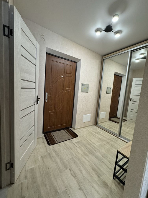 Здам 1 к. Кв Симоненко 107 Центр міста. Бровары - изображение 6