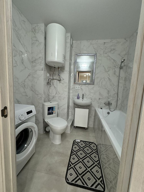 Здам 1 к. Кв Симоненко 107 Центр міста. Бровары - изображение 5