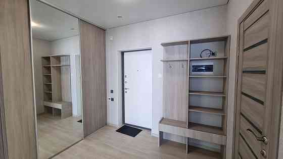 ЖК Лебединий 2 кім.кв- студіо, вул.Ревуцького 40б, м.Харківське 5 хв Киев