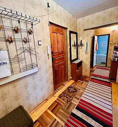 Аренда 2 кімнат. квартири . Ревуцького,21 Киев